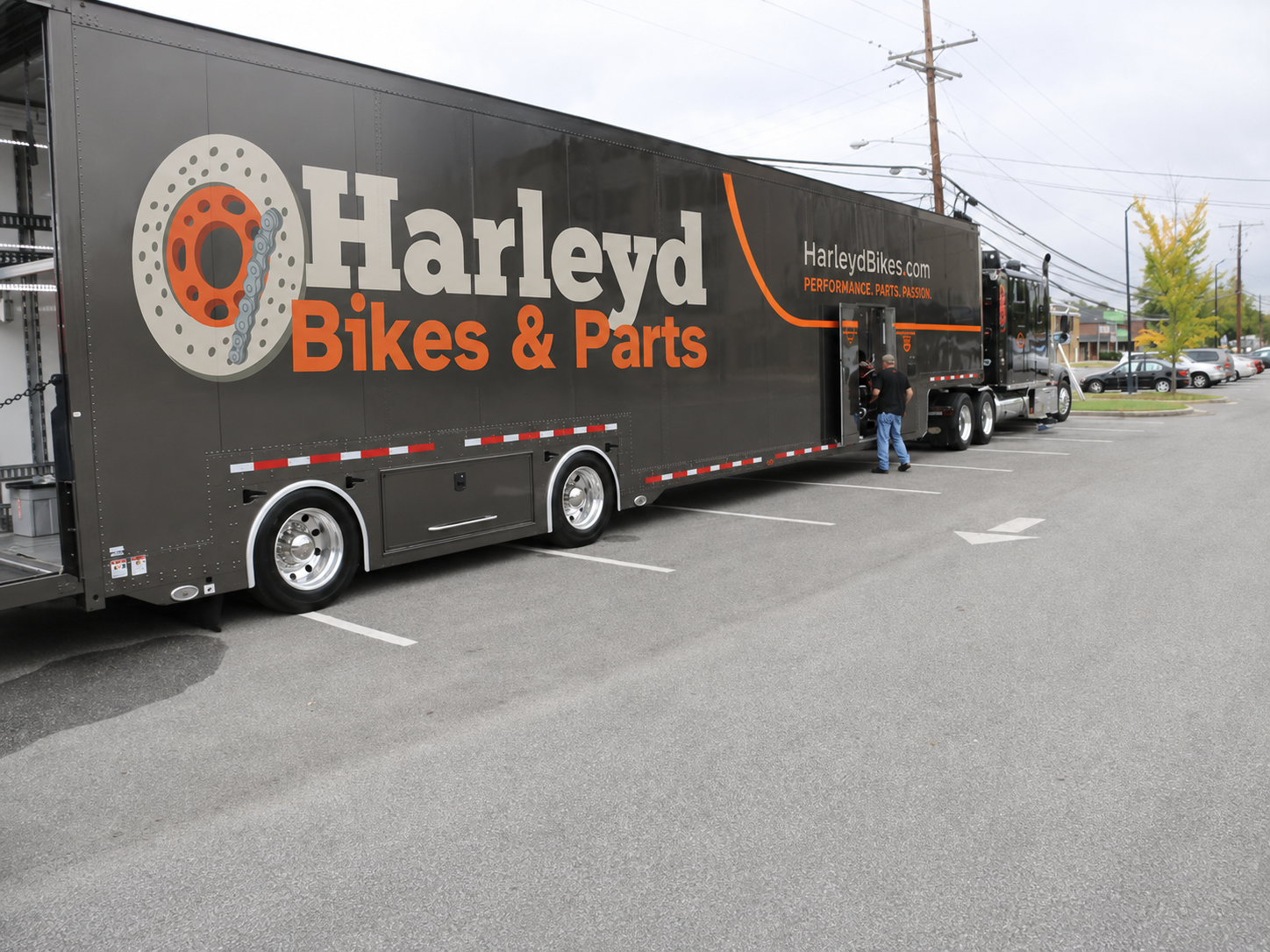 Large motorcycle parts shipping support
