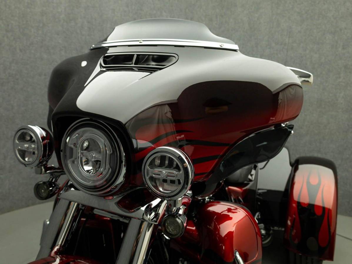 2022 HARLEY-DAVIDSON CVO TRI GLIDE - Image 6