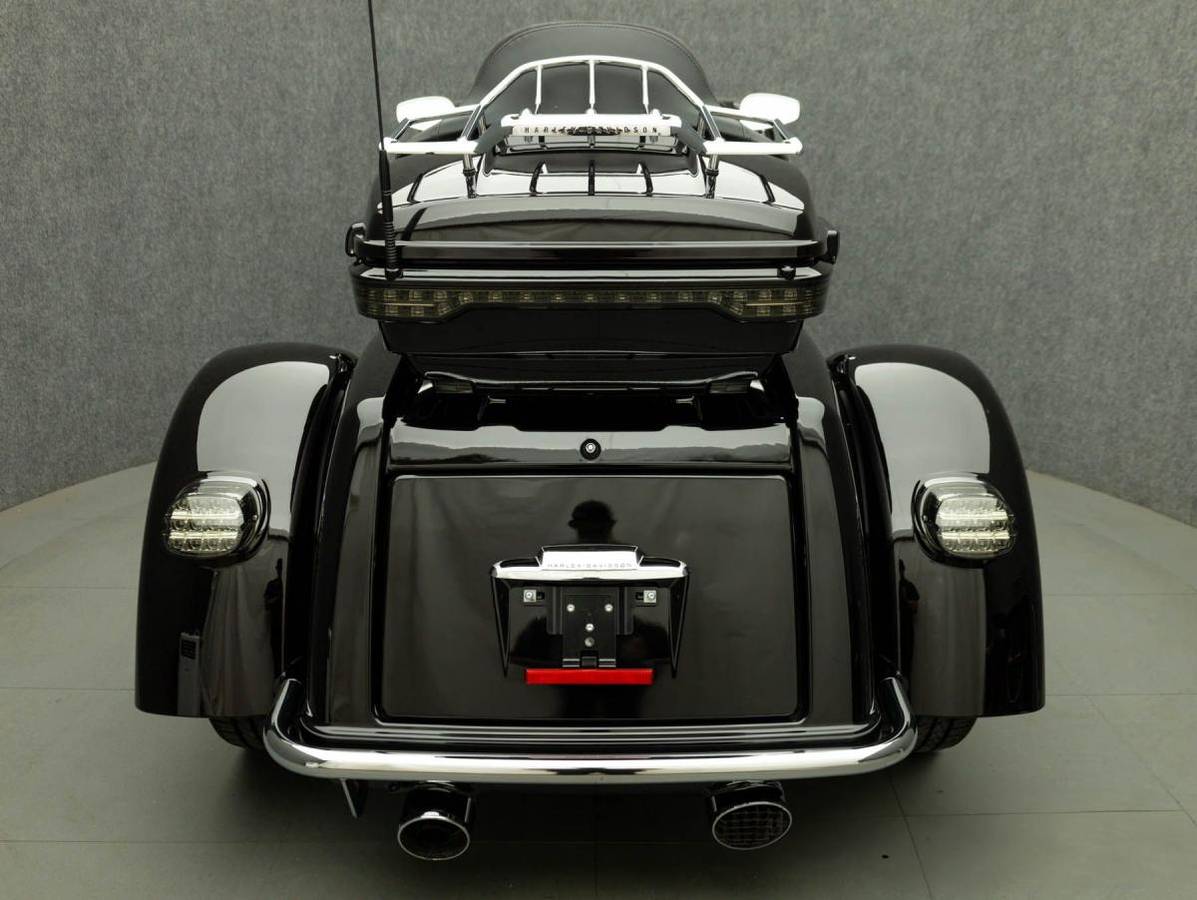 2022 HARLEY-DAVIDSON CVO TRI GLIDE - Image 7